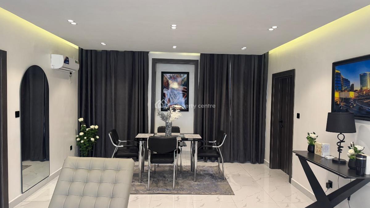 Beautiful 3bed in Ikoyi, Awolowo Road, Ikoyi, Lagos, Flat / Apartment Short Let