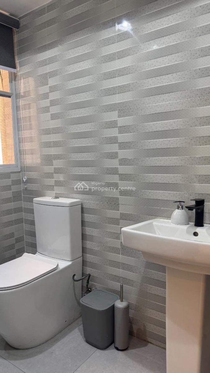 Beautiful 3bed in Ikoyi, Awolowo Road, Ikoyi, Lagos, Flat / Apartment Short Let