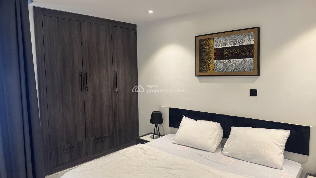 Beautiful 3bed in Ikoyi, Awolowo Road, Ikoyi, Lagos, Flat / Apartment Short Let