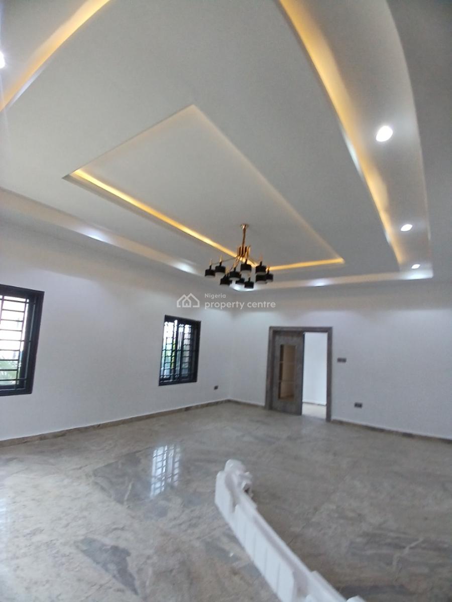 Well Renovated 5 Bedroom Fully Detached Duplex with 2room Bq, Naf Valley Estate Asokoro Abuja Diplomatic Zone, Asokoro District, Abuja, Detached Duplex for Sale