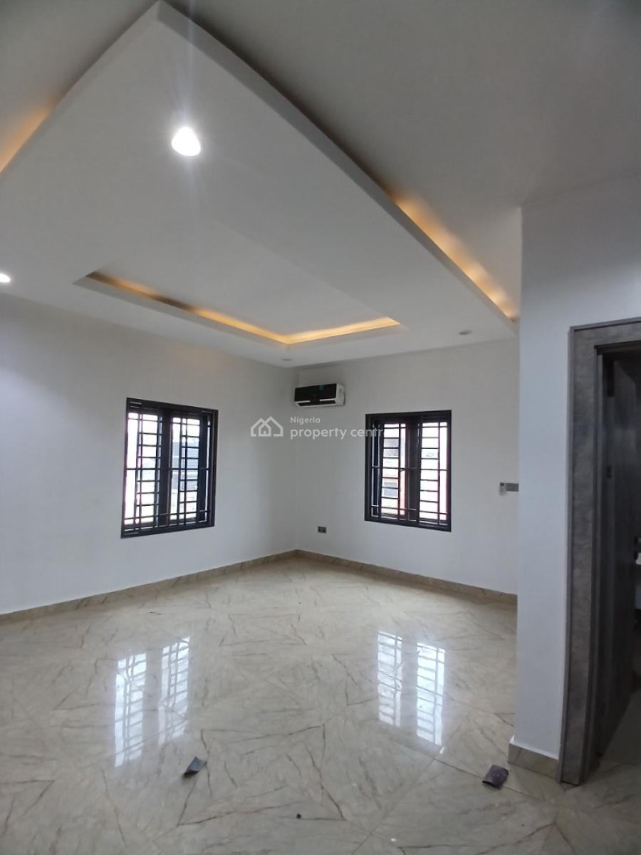 Well Renovated 5 Bedroom Fully Detached Duplex with 2room Bq, Naf Valley Estate Asokoro Abuja Diplomatic Zone, Asokoro District, Abuja, Detached Duplex for Sale