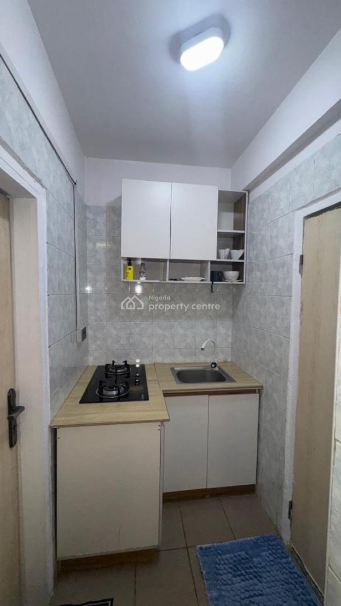 Lovely Studio Apartment in Ikoyi, Awolowo Road, Ikoyi, Lagos, Self Contain (single Rooms) Short Let