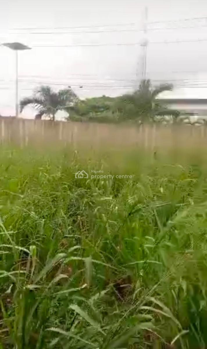 Fenced and Gated  2,100sqm Land, Agidingbi, Ikeja, Lagos, Commercial Land for Sale