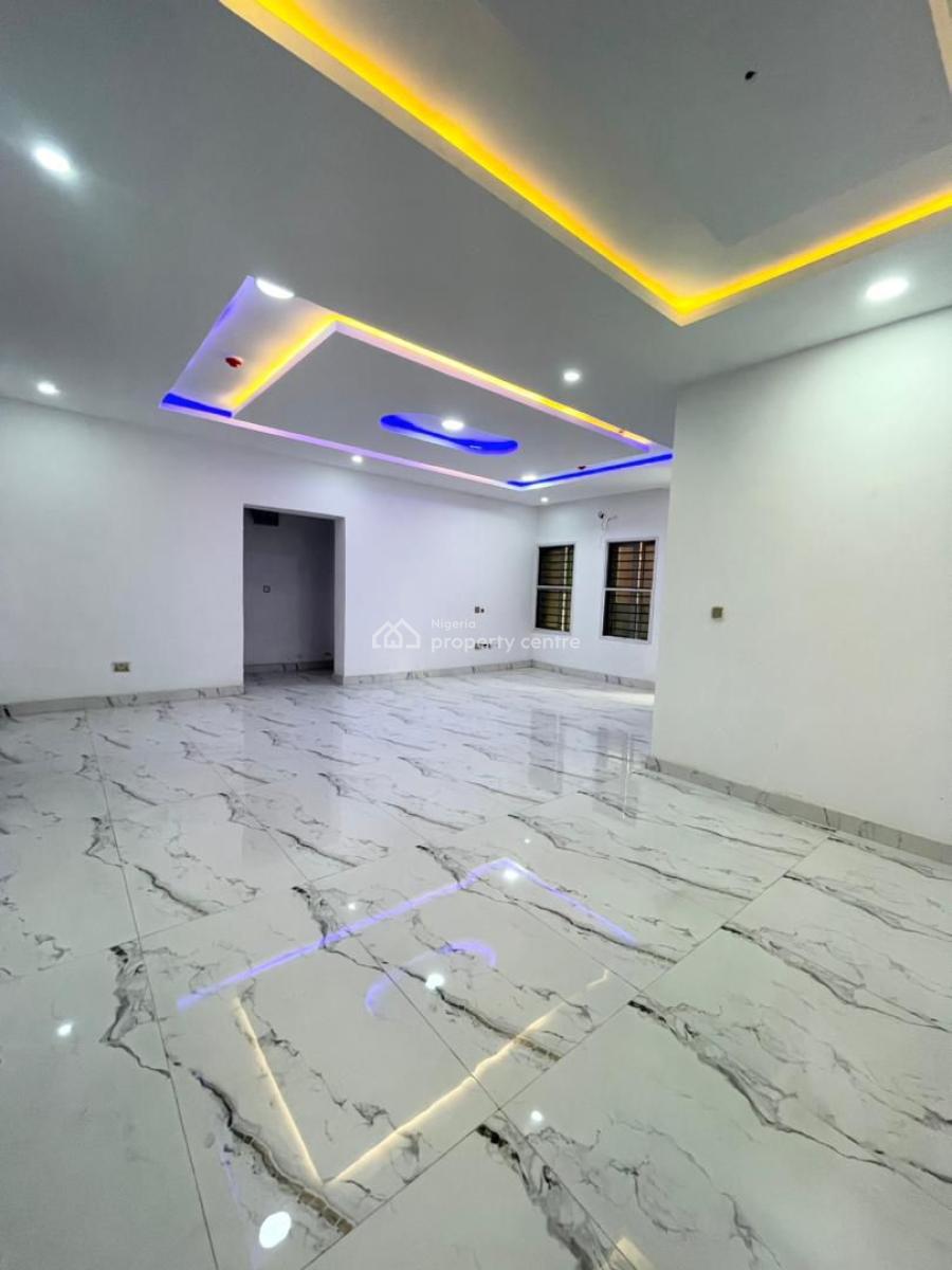 Luxury Spacious 2 Bedroom Apartment with Bq, Elevator, Lekki Phase 1, Lekki, Lagos, Flat / Apartment for Sale