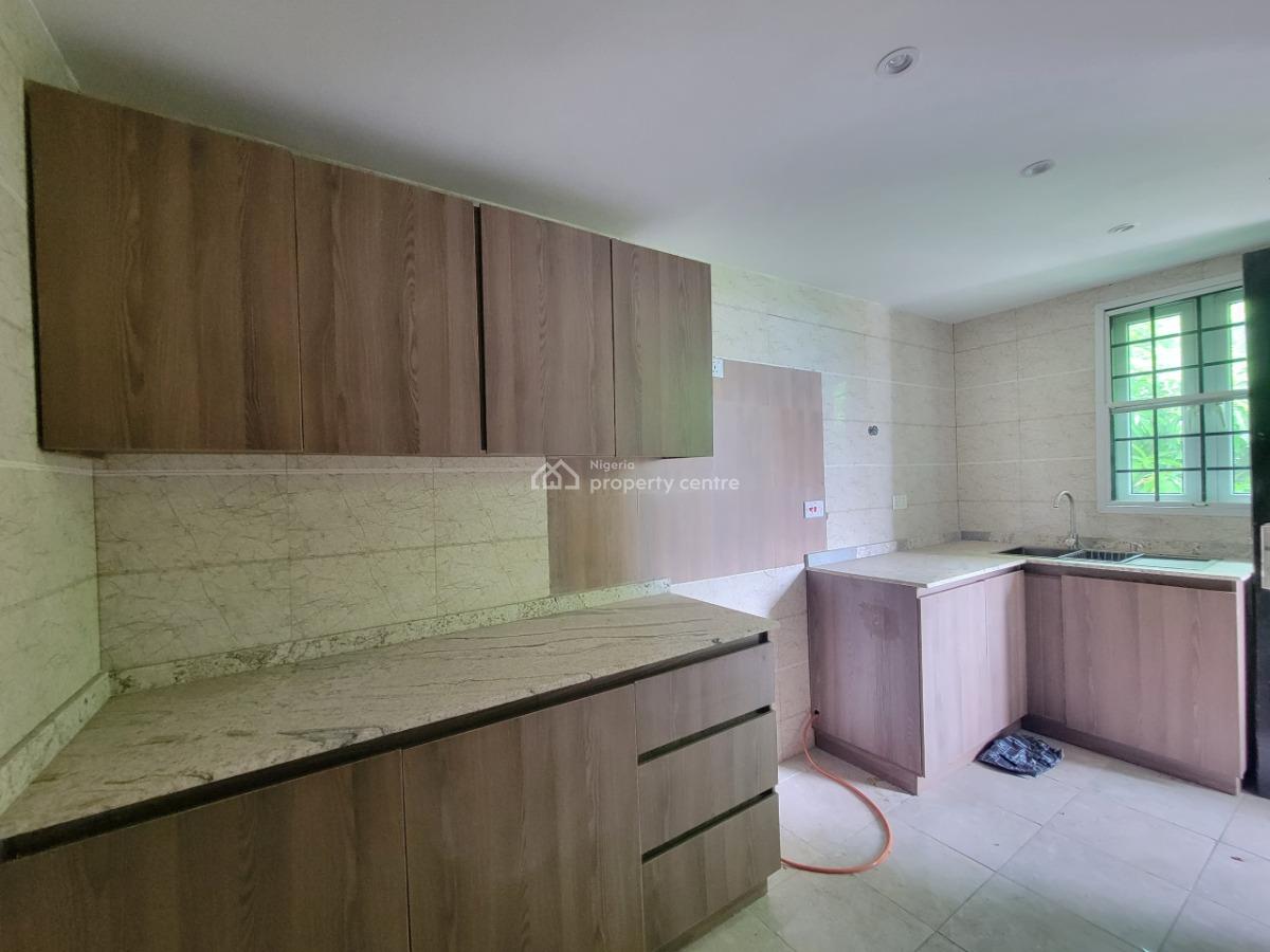 Spacious 3bedroom Flat, Royal View Estate, Agungi, Lekki, Lagos, Flat / Apartment for Sale