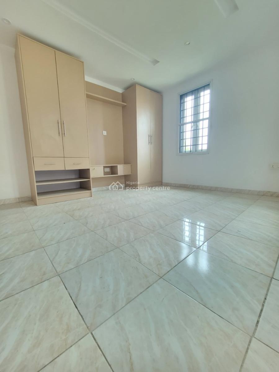 Spacious 3bedroom Flat, Royal View Estate, Agungi, Lekki, Lagos, Flat / Apartment for Sale