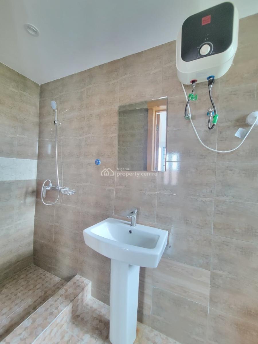 Spacious 3bedroom Flat, Royal View Estate, Agungi, Lekki, Lagos, Flat / Apartment for Sale