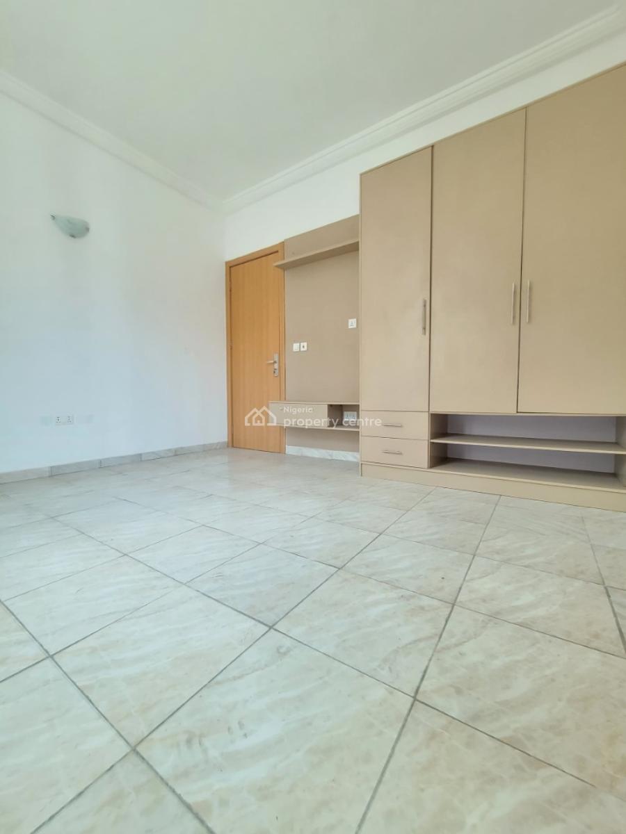 Standard 2bedroom Apartment, Royal View Estate, Agungi, Lekki, Lagos, Flat / Apartment for Sale