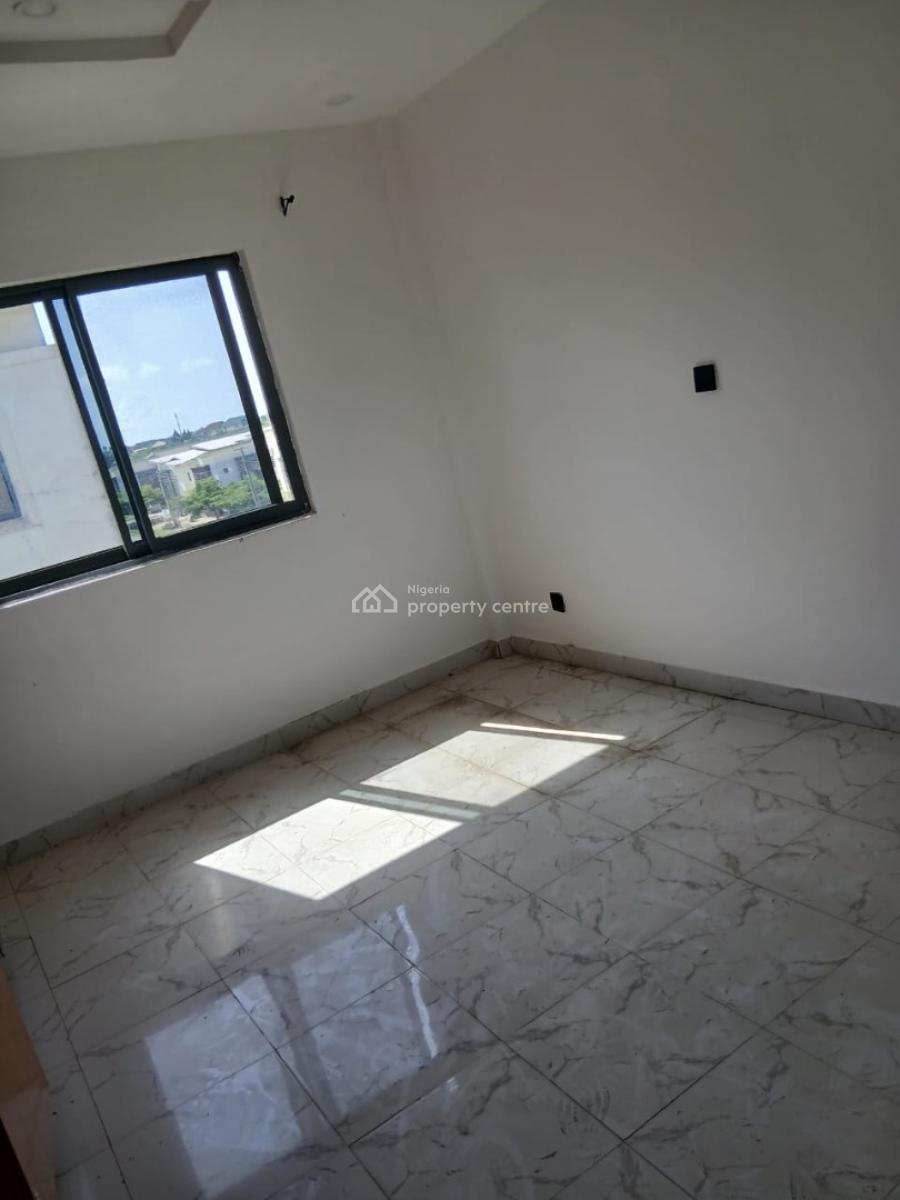 Standard 3 Bedroom Serviced Apartment, Farapak Estate After Sangotedo Ajah Lagos, Sangotedo, Ajah, Lagos, Flat / Apartment for Rent