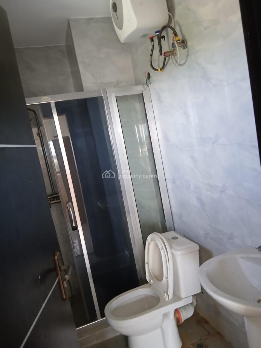 Standard 3 Bedroom Serviced Apartment, Farapak Estate After Sangotedo Ajah Lagos, Sangotedo, Ajah, Lagos, Flat / Apartment for Rent