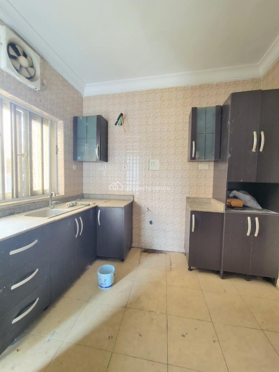 Spacious and Sharp 4 Bedroom Terrace Duplex, Royal View Estate, Agungi, Lekki, Lagos, Terraced Duplex for Rent