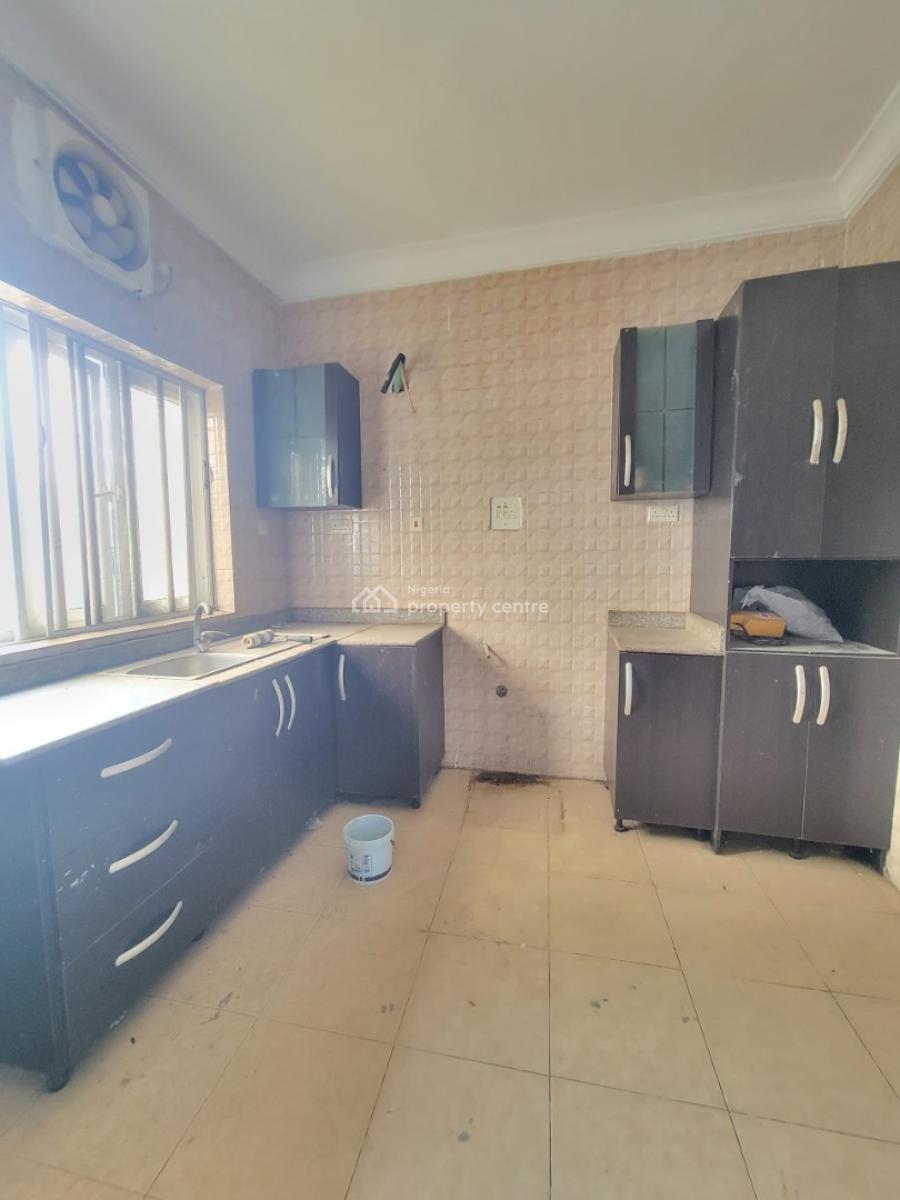 Spacious and Sharp 4 Bedroom Terrace Duplex, Royal View Estate, Agungi, Lekki, Lagos, Terraced Duplex for Rent