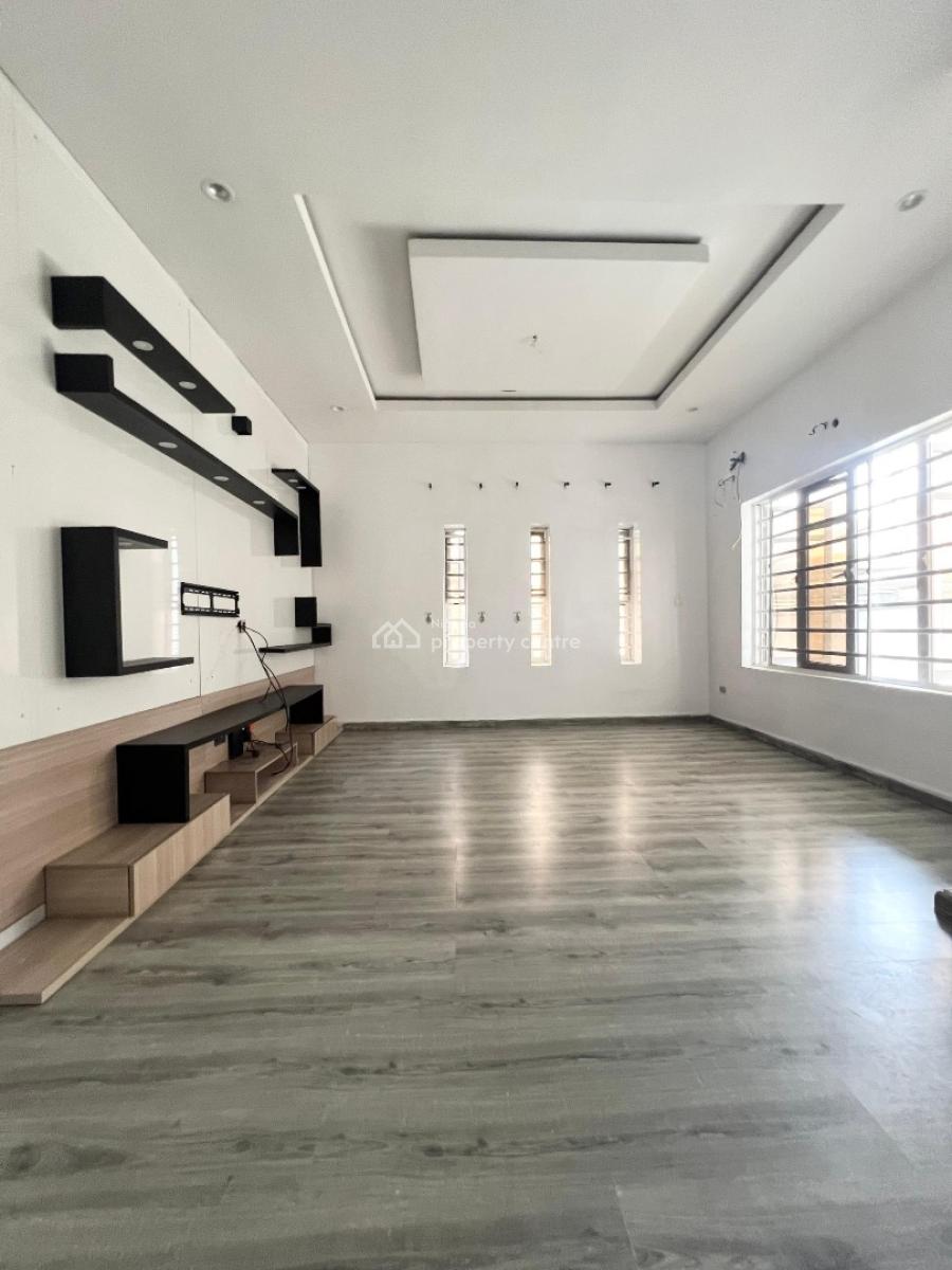 Luxury Self Compound 4 Bedroom Duplex with Bq & Security House, Spg, Ologolo, Lekki, Lagos, Semi-detached Duplex for Rent