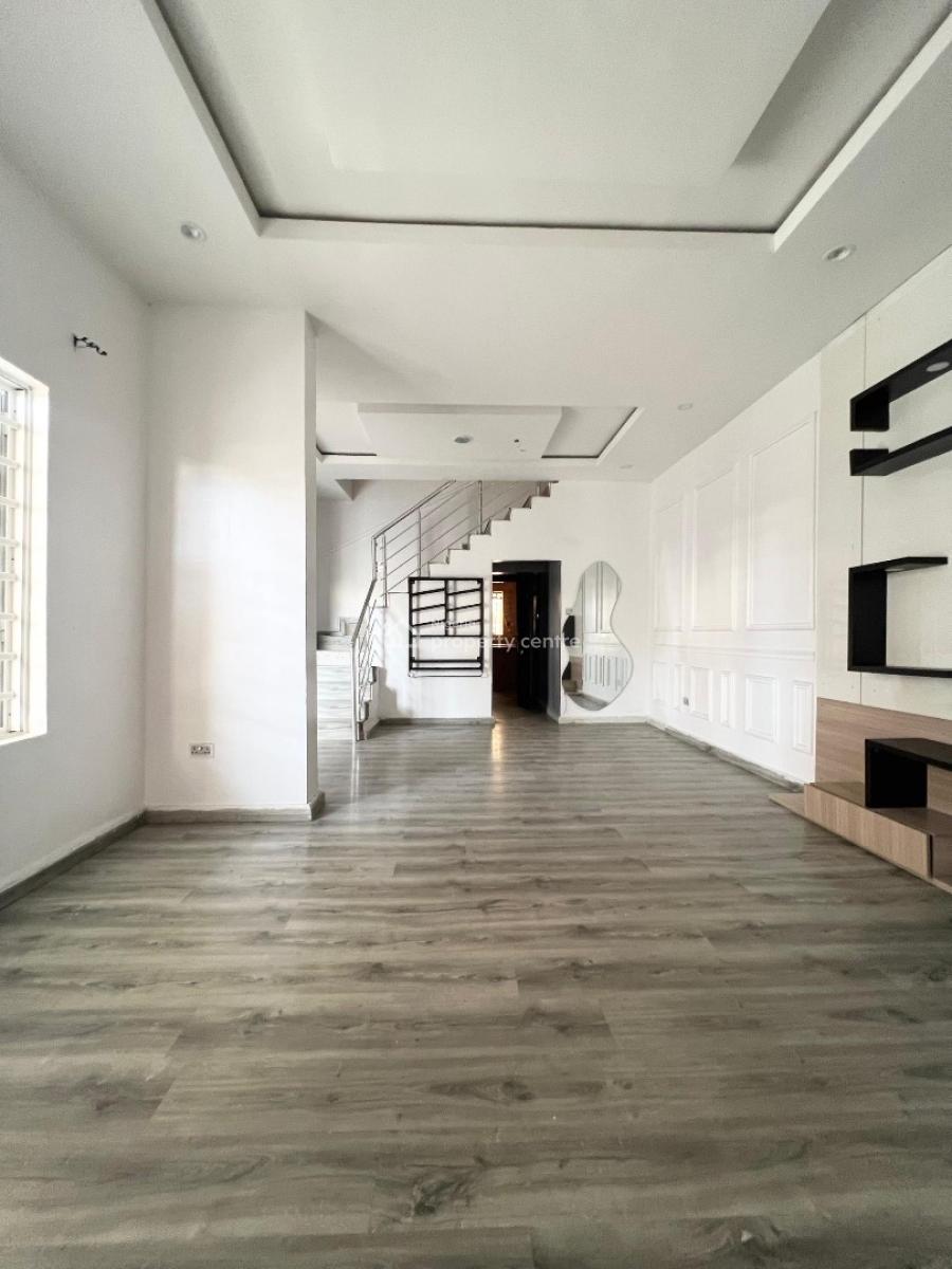 Luxury Self Compound 4 Bedroom Duplex with Bq & Security House, Spg, Ologolo, Lekki, Lagos, Semi-detached Duplex for Rent