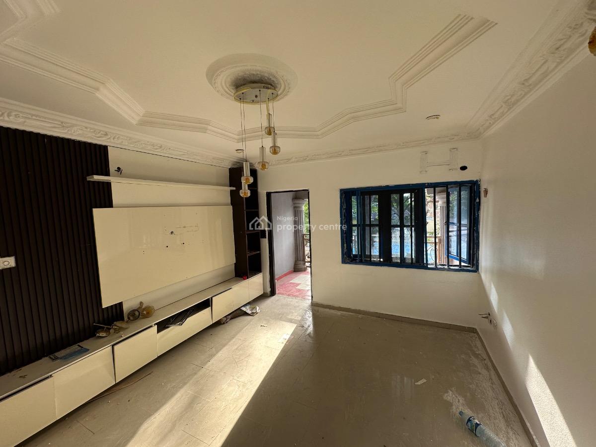 a Standard Renovated One Bedroom in a Lovely Environment, 6th Avanue, Gwarinpa, Abuja, Mini Flat (room and Parlour) for Rent