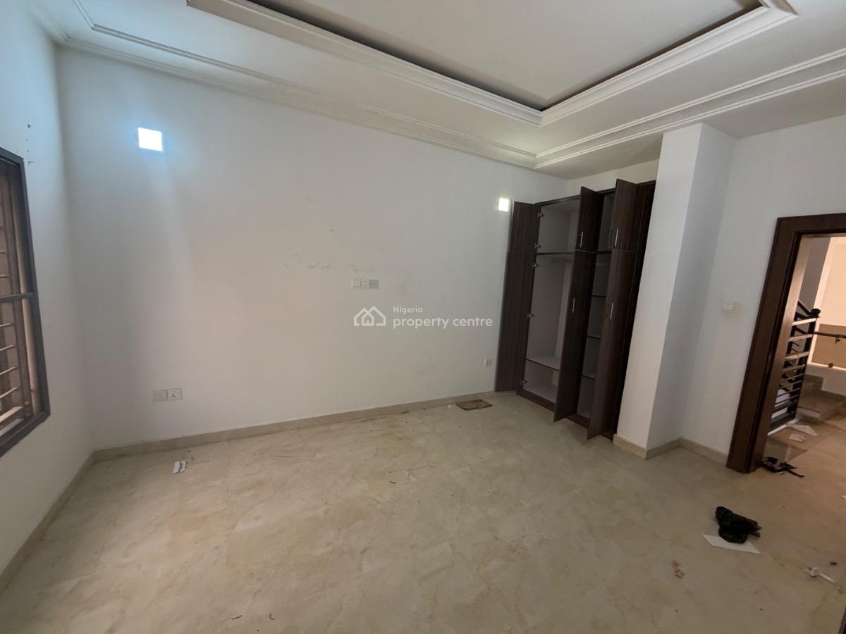 Standard 4 Bedroom Terrace Duplex, Guzape District, Abuja, House for Rent