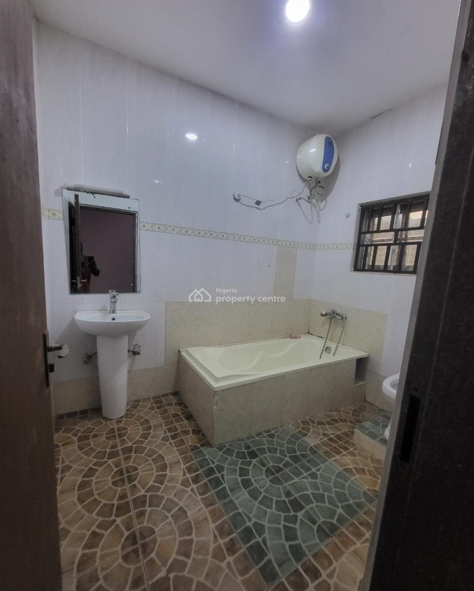 Luxurious Massive 5bedroom Semi-detached Duplex, Close to Funtaj School, Gudu, Abuja, Semi-detached Duplex for Rent