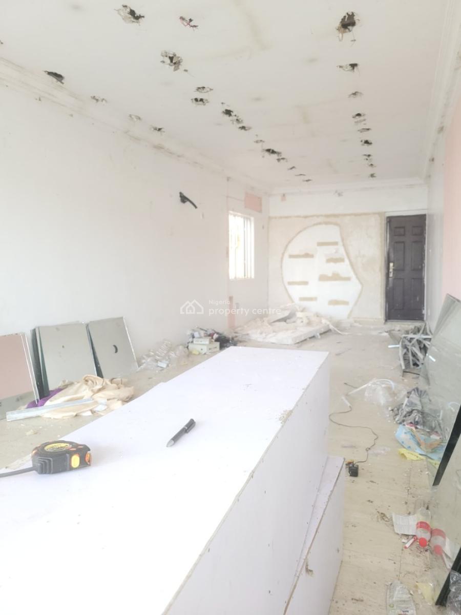 Shop/office Space Facing The Major Road, Jakande, Lekki, Lagos, Shop for Rent