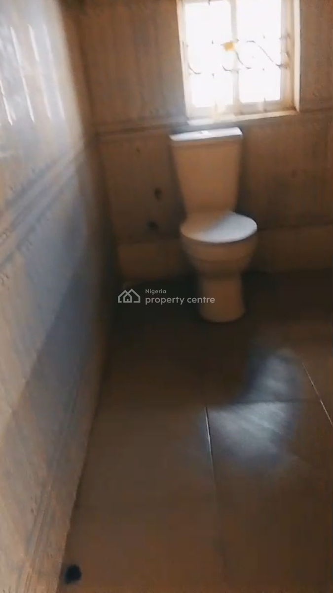 Room Flat Share at Hossanna Estate, Hossana Estate Lagos, Ago Palace, Isolo, Lagos, Self Contain (single Rooms) for Rent