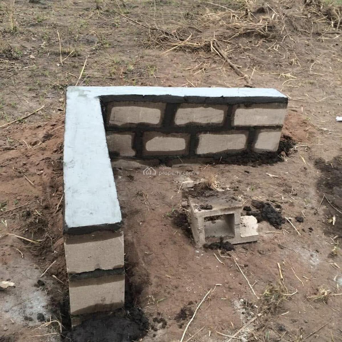 Land Directly Facing Express, Ilu Oba Estate Located at Oke Oyi Selling Fast, Asa, Kwara, Mixed-use Land for Sale