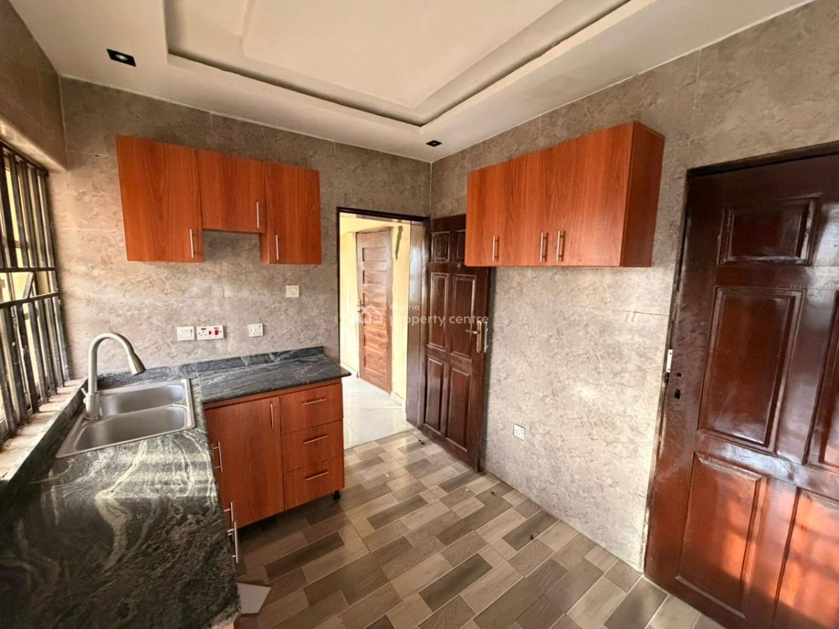 Massive 4bedrooms Flat, Eputu London Ibeju-lekki Lagos, Eputu, Ibeju Lekki, Lagos, Flat / Apartment for Rent