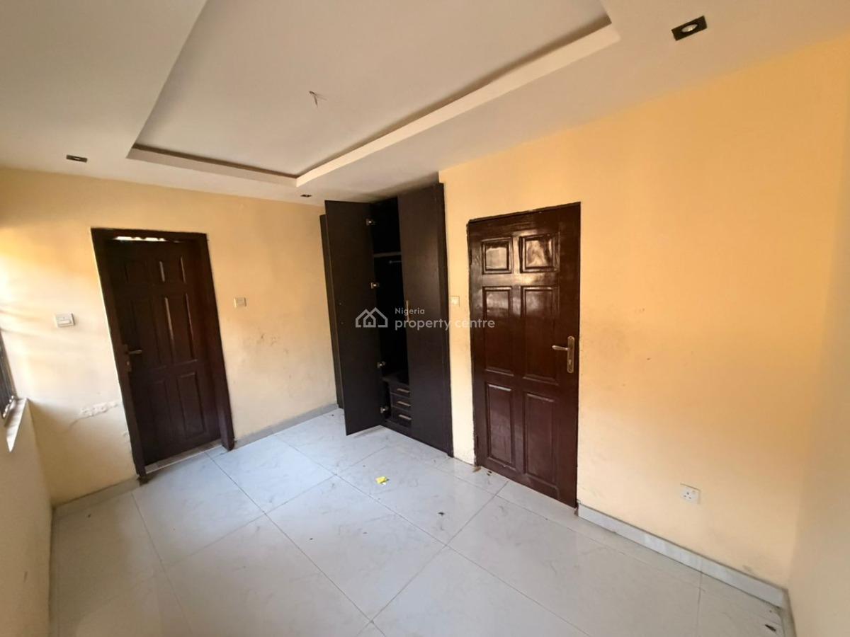 Massive 4bedrooms Flat, Eputu London Ibeju-lekki Lagos, Eputu, Ibeju Lekki, Lagos, Flat / Apartment for Rent