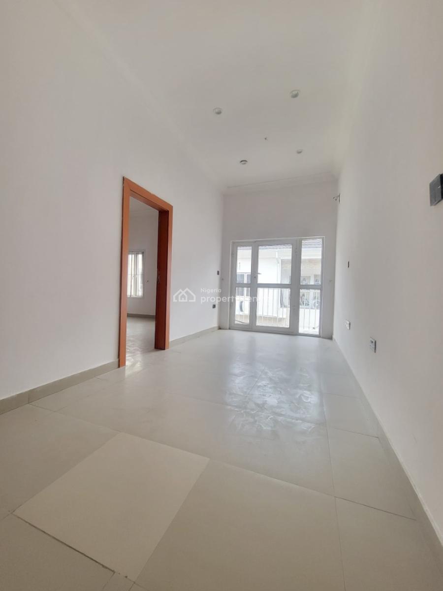 Spacious 3bedroom Terrace Duplex, Jakande, Lekki, Lagos, Terraced Duplex for Sale