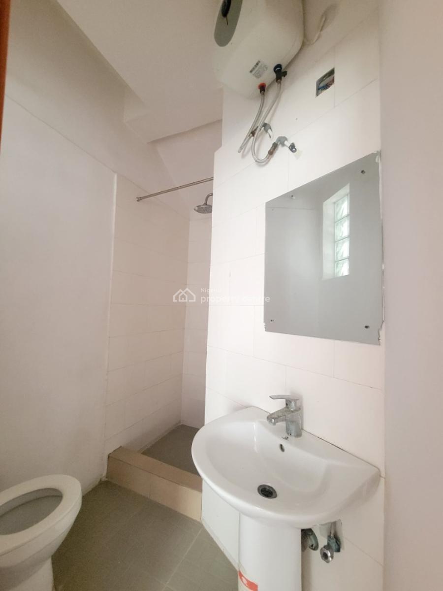 Spacious 3bedroom Terrace Duplex, Jakande, Lekki, Lagos, Terraced Duplex for Sale