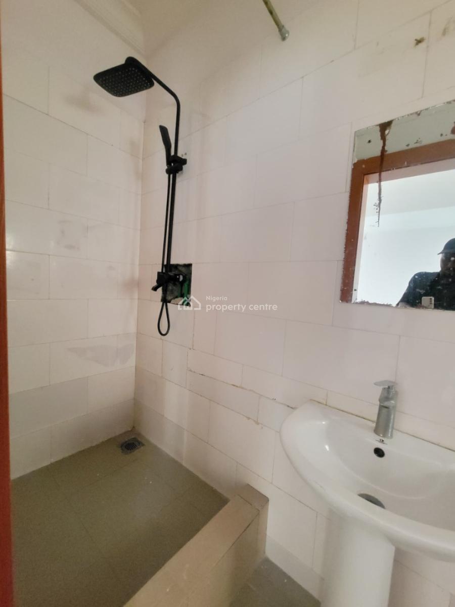 Spacious 3bedroom Terrace Duplex, Jakande, Lekki, Lagos, Terraced Duplex for Sale