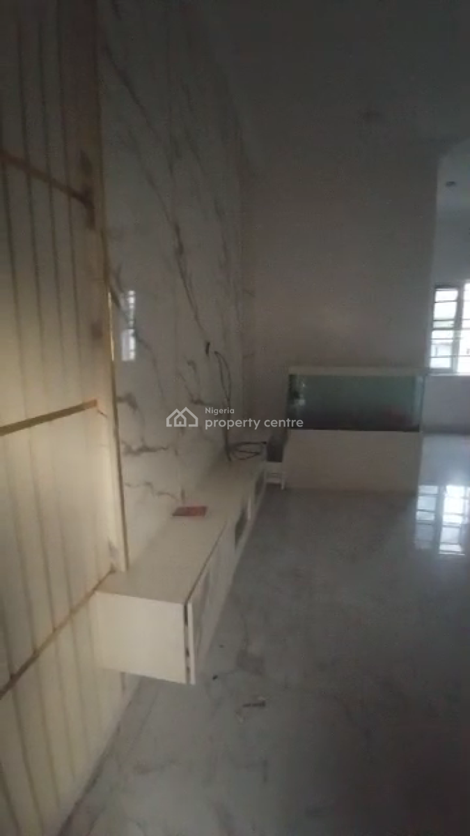 Clean 2 Bedroom Upstairs, Divine Estate Amuwo Lagos, Amuwo Odofin, Lagos, Flat / Apartment for Rent