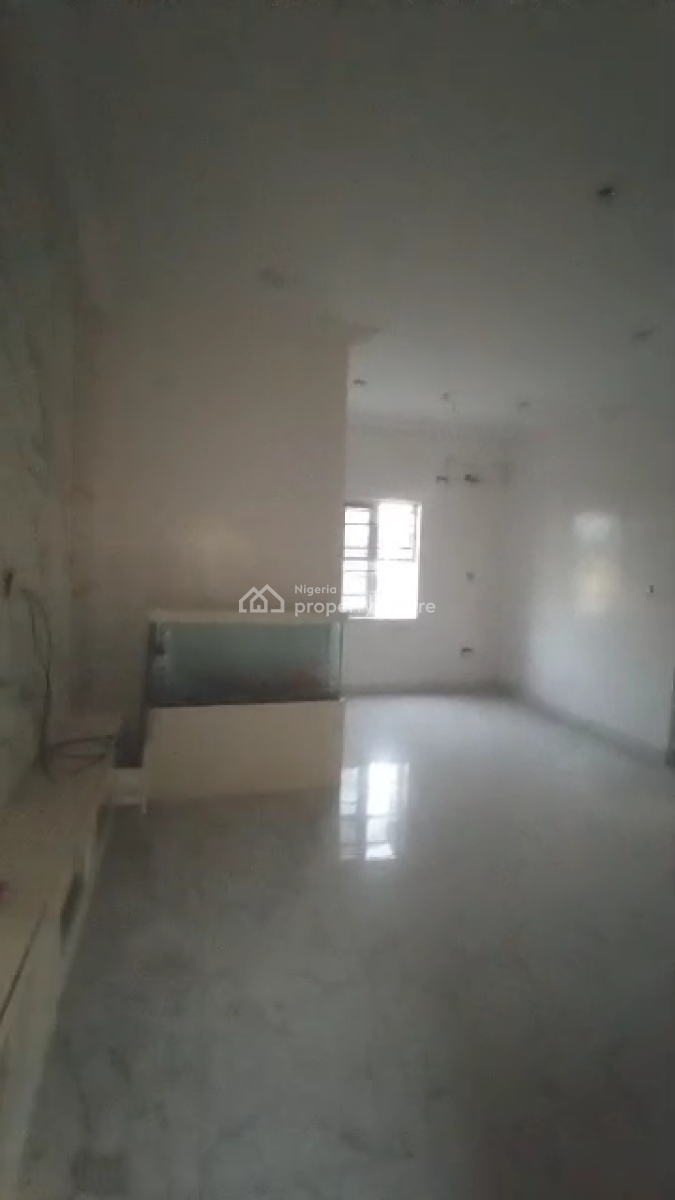 Clean 2 Bedroom Upstairs, Divine Estate Amuwo Lagos, Amuwo Odofin, Lagos, Flat / Apartment for Rent