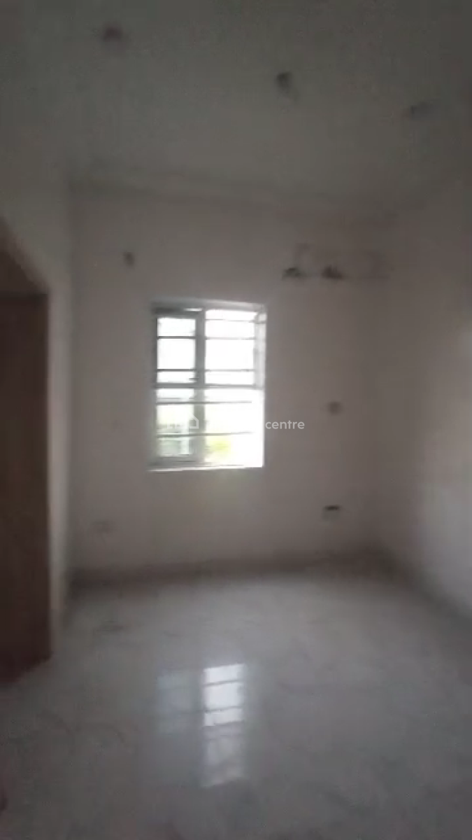 Clean 2 Bedroom Upstairs, Divine Estate Amuwo Lagos, Amuwo Odofin, Lagos, Flat / Apartment for Rent