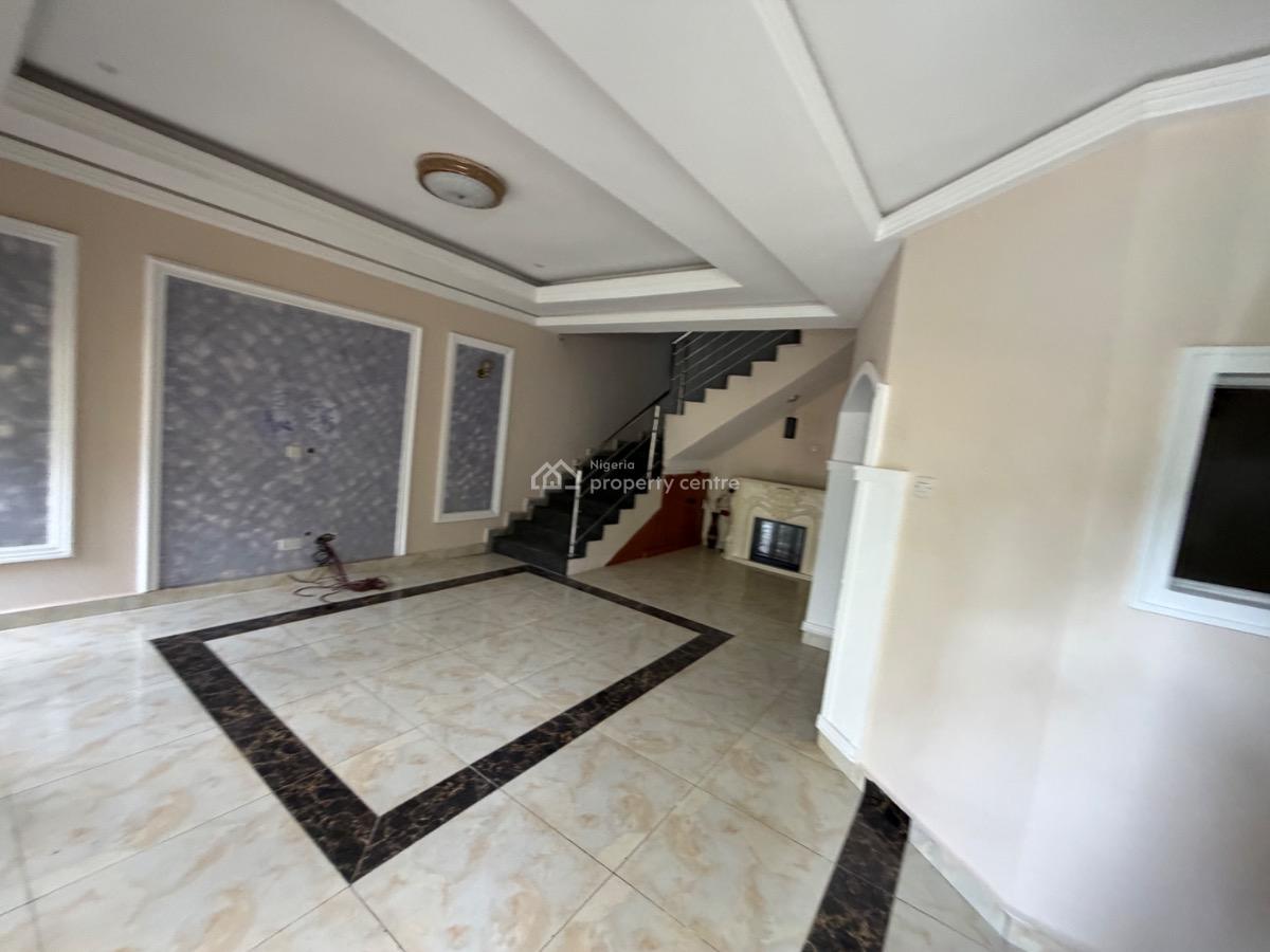 Standard 4 Bedroom Terrace Duplex, Guzape District, Abuja, Terraced Duplex for Rent