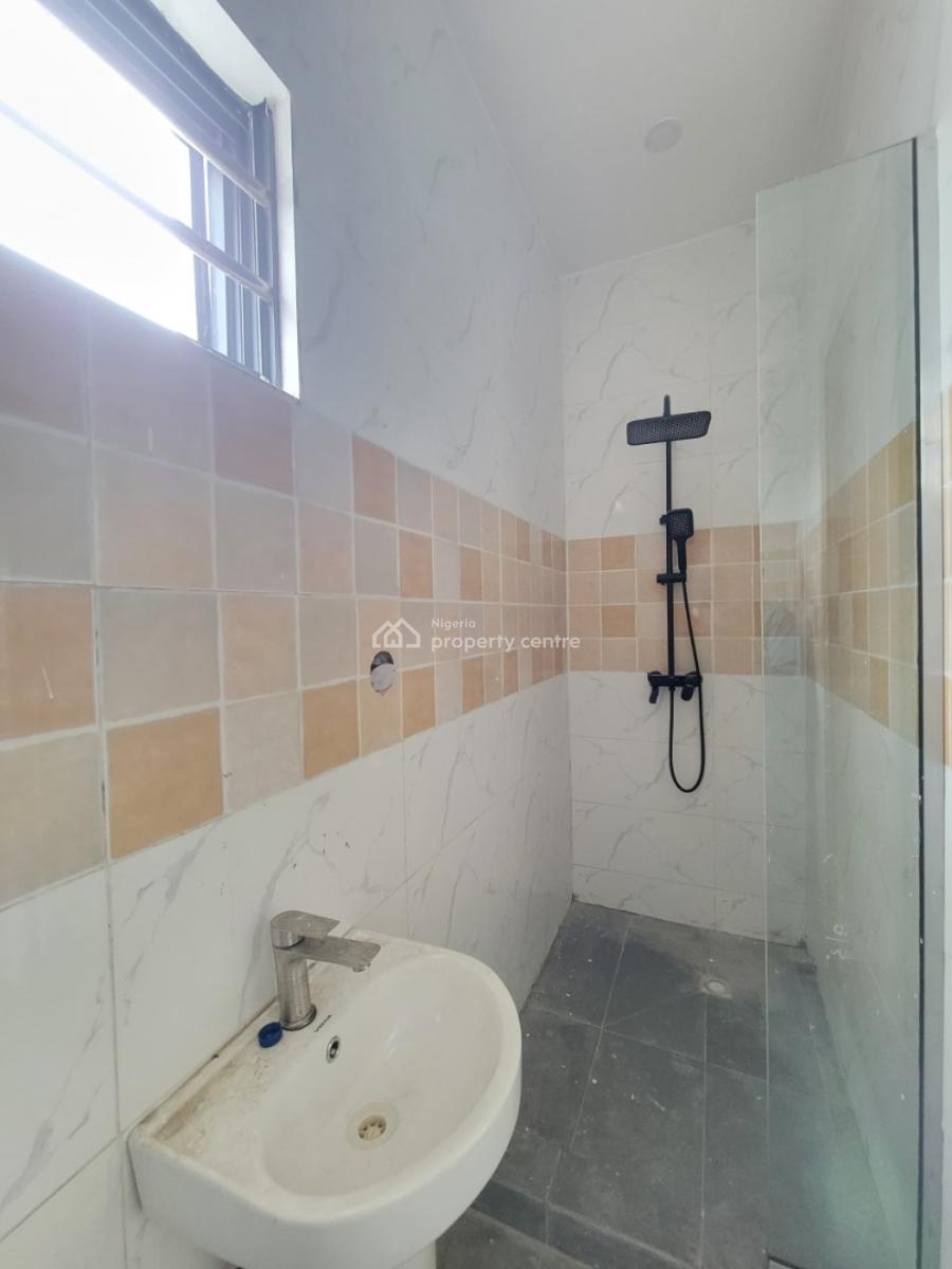 Beautiful and Standard 2bedroom Apartment, Ologolo, Lekki, Lagos, Flat / Apartment for Rent