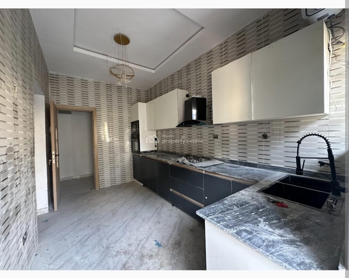 Gorgeous 2bedroom Apartment with All Rooms Ensuite, Ologolo, Lekki, Lagos, Flat / Apartment for Sale