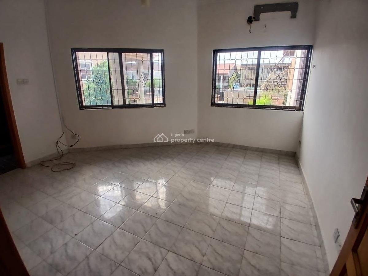 Quiet Commercial Or Residential 4-bedroom Semi-detached House with 1-r, Lekki Phase 1, Lekki, Lagos, Commercial Property for Rent