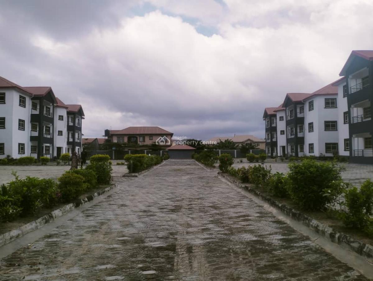 Luxury Upstairs Newly Built 3-bedroom Spacious with Excellent Facility, Sangotedo, Ajah, Lagos, Flat / Apartment for Rent