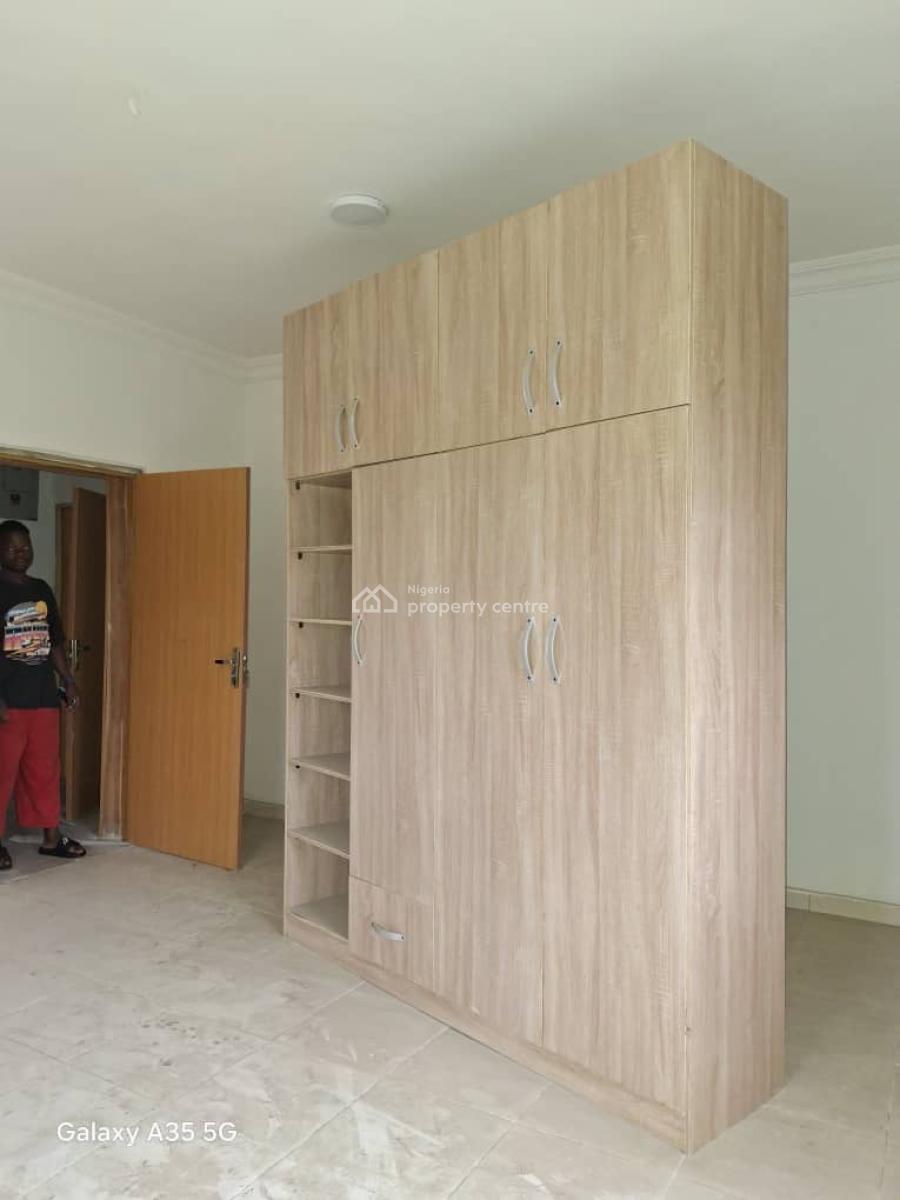 Luxury Upstairs Newly Built 3-bedroom Spacious with Excellent Facility, Sangotedo, Ajah, Lagos, Flat / Apartment for Rent