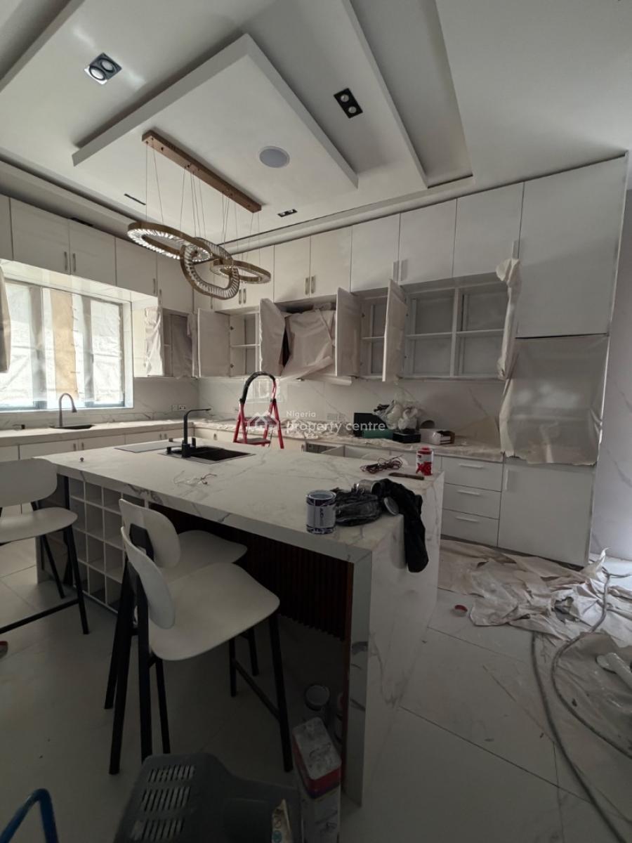 6bedrooms Mansion with Bq and Pool, Vintage Estate, Ikate, Lekki, Lagos, Detached Duplex for Sale