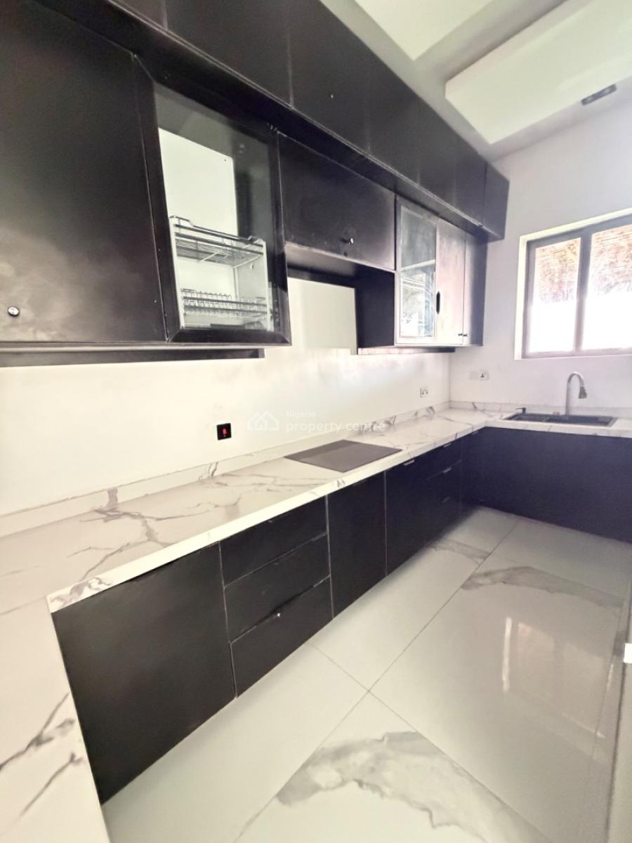 6bedrooms Mansion with Bq and Pool, Vintage Estate, Ikate, Lekki, Lagos, Detached Duplex for Sale