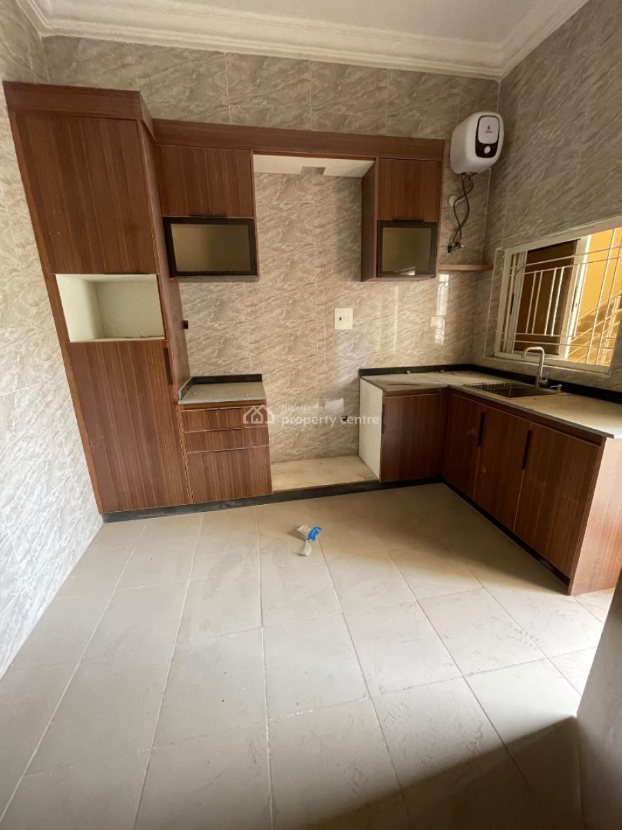 Newly Built/serviced 2 Bedrooms Flat, Jahi, Abuja, House for Rent