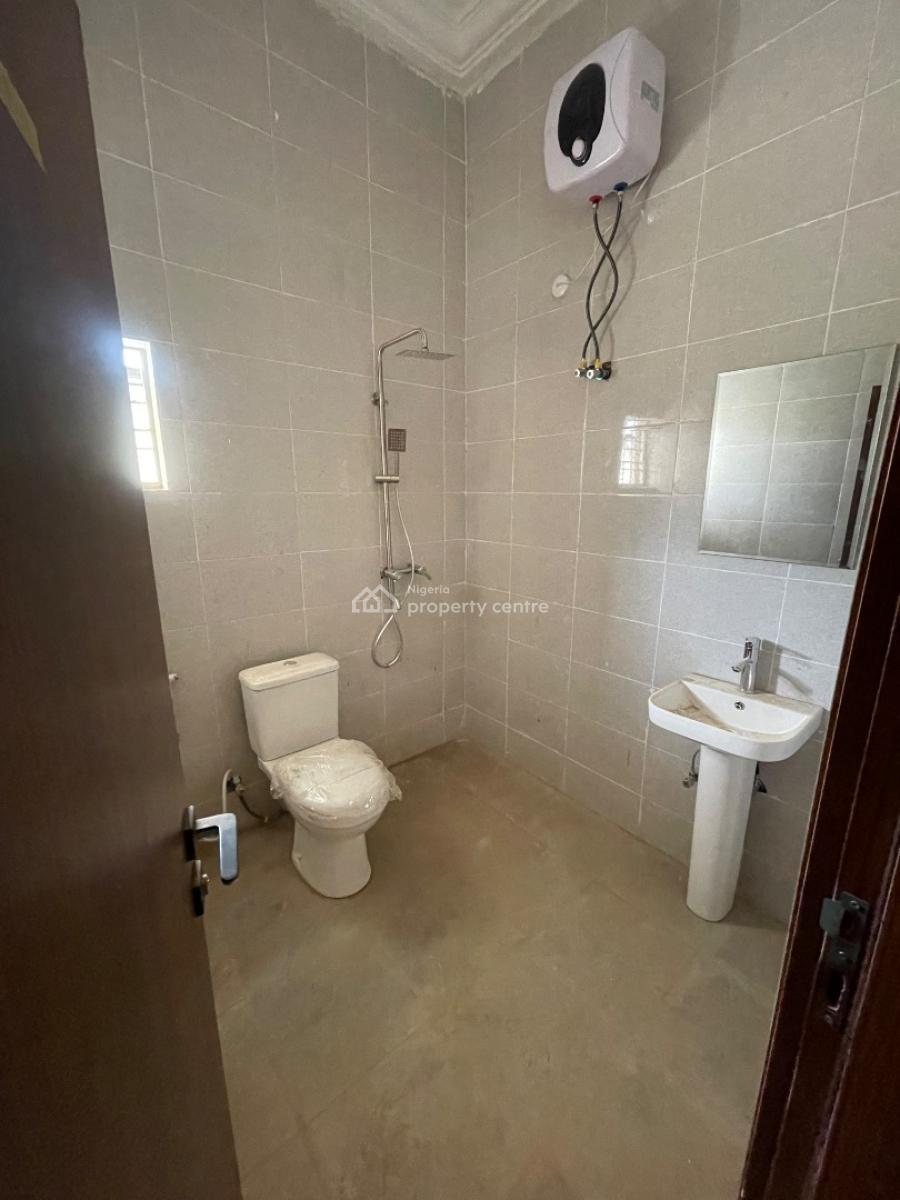 Newly Built/serviced 2 Bedrooms Flat, Jahi, Abuja, House for Rent
