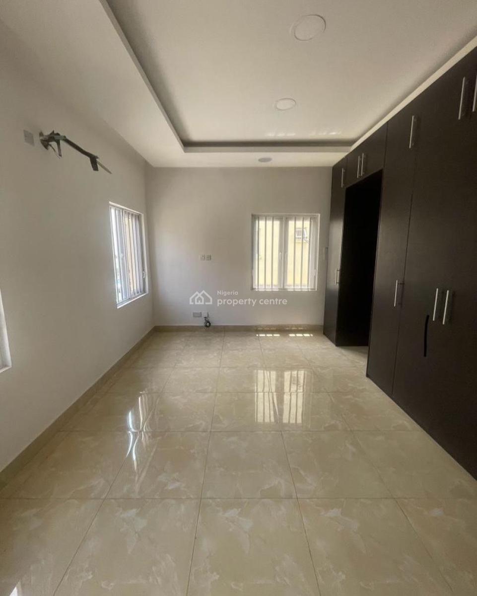 Spaciously Built 3 Bedroom Apartment with Bq in Secure Estate, Magodo, Lagos, Flat / Apartment for Sale