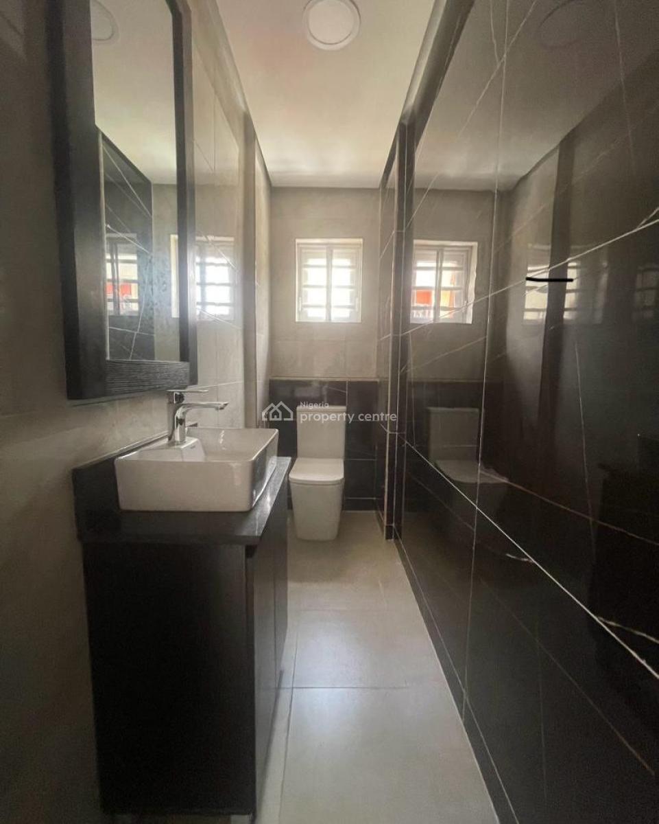 Spaciously Built 3 Bedroom Apartment with Bq in Secure Estate, Magodo, Lagos, Flat / Apartment for Sale