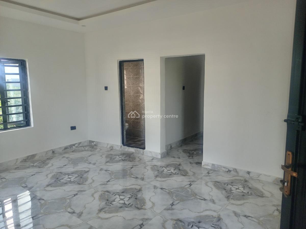 Newly Built Executive Mini Flat (room & Parlor) with Dstv Satellite Di, Desa, Just After Richland Estate, Ibeju Lekki, Lagos, Mini Flat (room and Parlour) for Rent