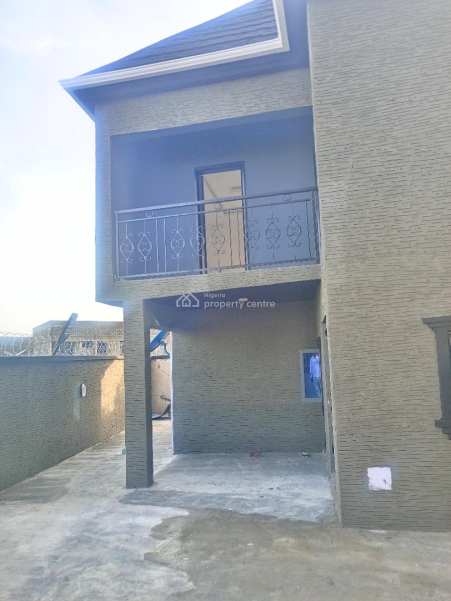 Newly Built Executive Mini Flat (room & Parlor) with Dstv Satellite Di, Desa, Just After Richland Estate, Ibeju Lekki, Lagos, Mini Flat (room and Parlour) for Rent