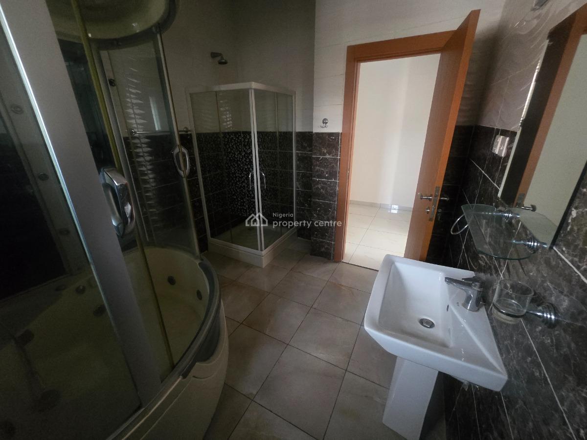 Spacious 5-bedroom Fully Detached Duplex Plus 2 Rooms Bq, Off Admiralty Road, Lekki Phase 1, Lekki, Lagos, Detached Duplex for Rent