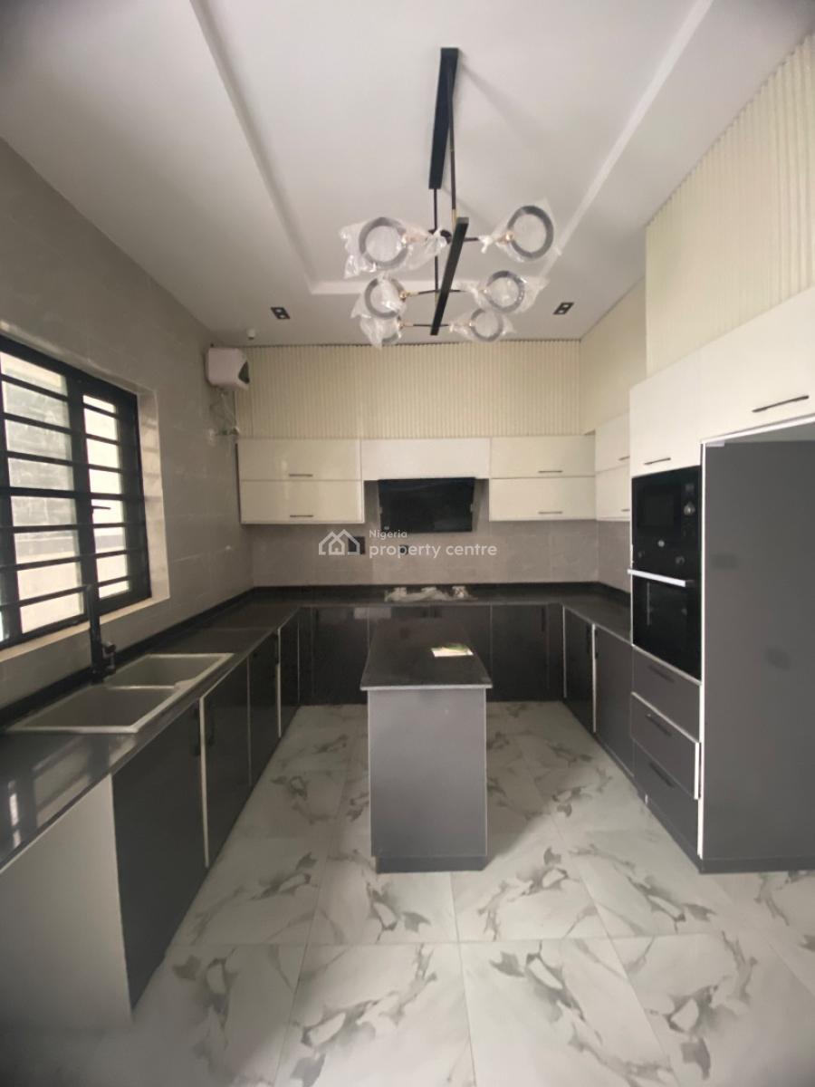 Self Compound & Spacious 4 Bedroom Semi Detached with Bq, Orchid, Lekki, Lagos, Semi-detached Duplex for Sale
