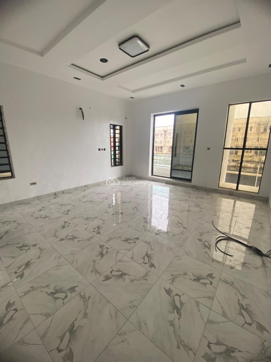 Self Compound & Spacious 4 Bedroom Semi Detached with Bq, Orchid, Lekki, Lagos, Semi-detached Duplex for Sale