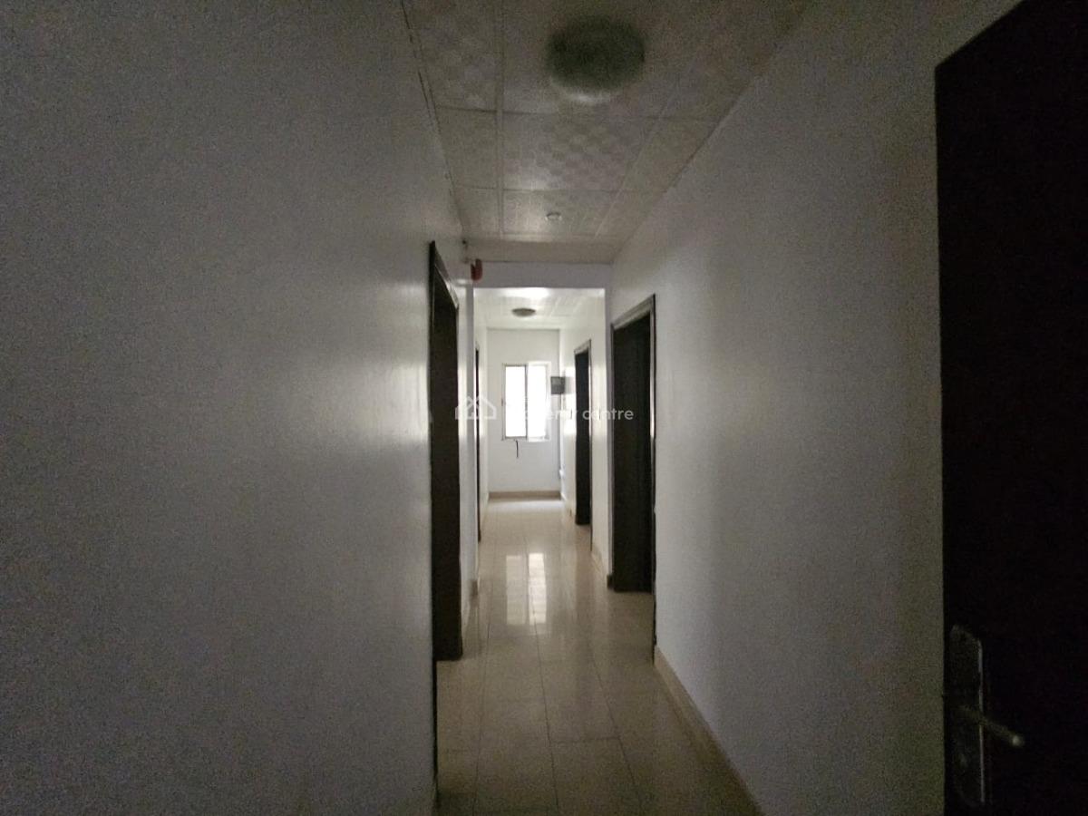 3 Bedroom Fully Serviced Apartment with Bq, Elevator, Ample Parking Et, Old Ikoyi, Ikoyi, Lagos, Flat / Apartment for Sale